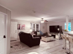 K & M Suites